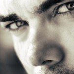 Que regardent les femmes en premier